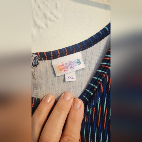 LuLaRoe Women's Amelia Midi Pocket Dress Zipper Closure - Picture 3 of 5